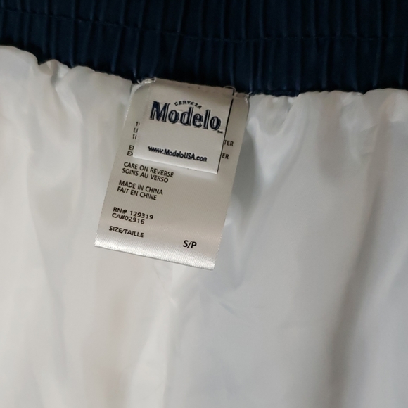 Modelo small swim trunks W28L8 - Picture 6 of 7